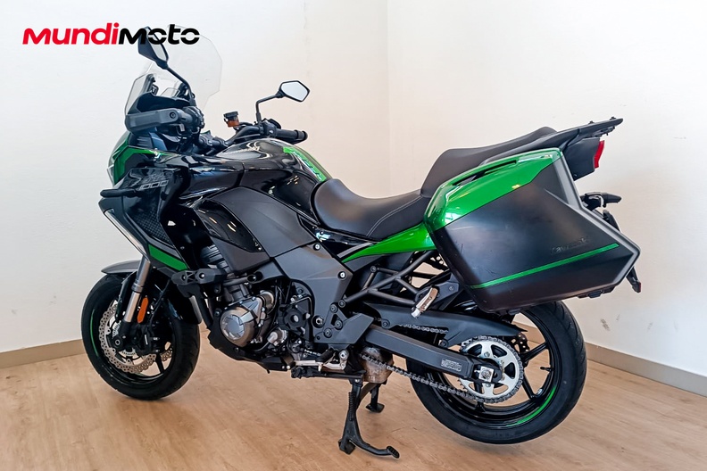 Motorbike image 7