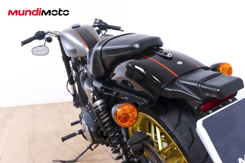 Motorbike image 9