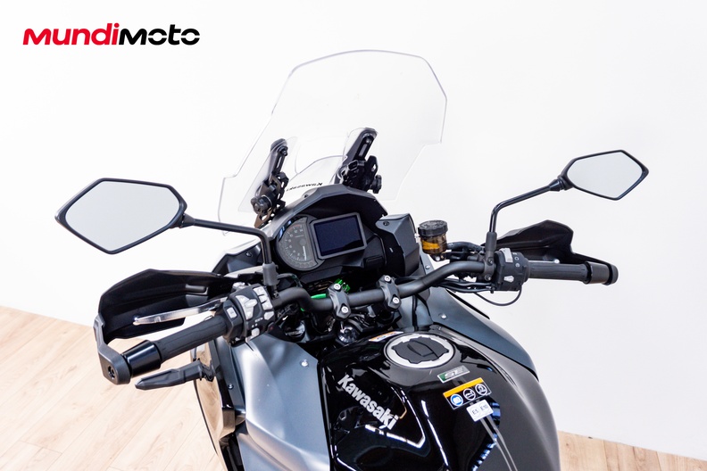 Motorbike image 10