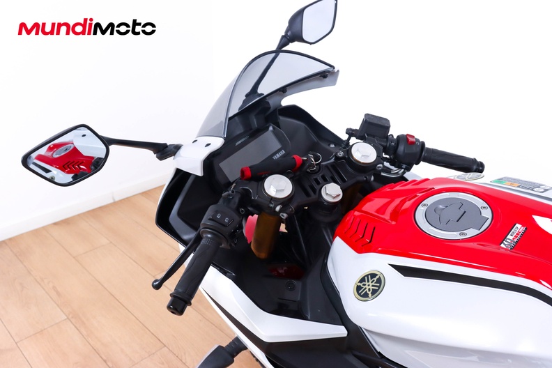 Motorbike image 10