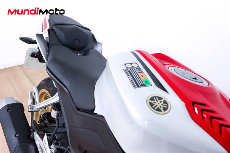 Motorbike image 12