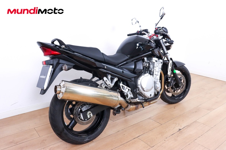 Motorbike image 2