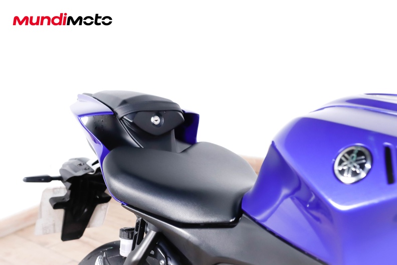 Motorbike image 12