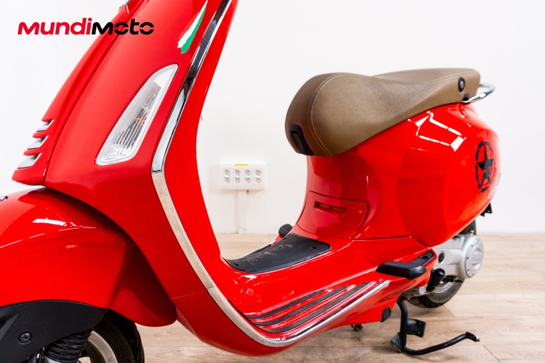 Motorbike image 9