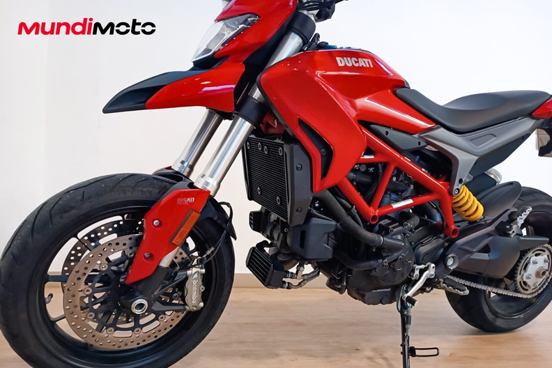 Motorbike image 9