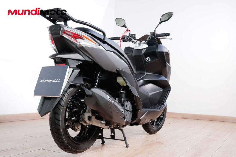 Motorbike image 2