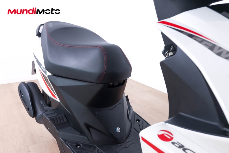 Motorbike image 12