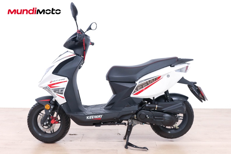 Motorbike image 5