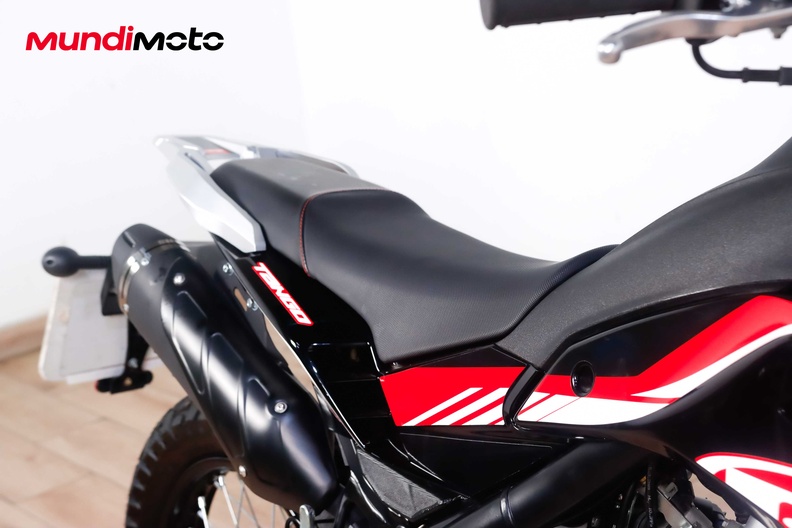 Motorbike image 13