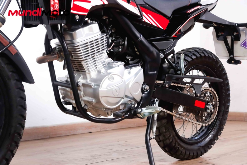 Motorbike image 8