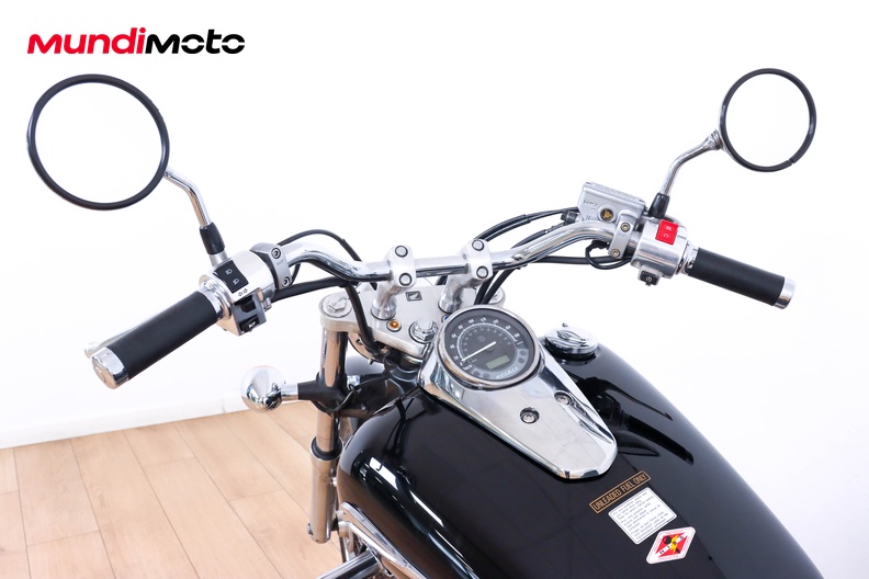 Motorbike image 10