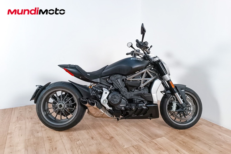 Motorbike image 0