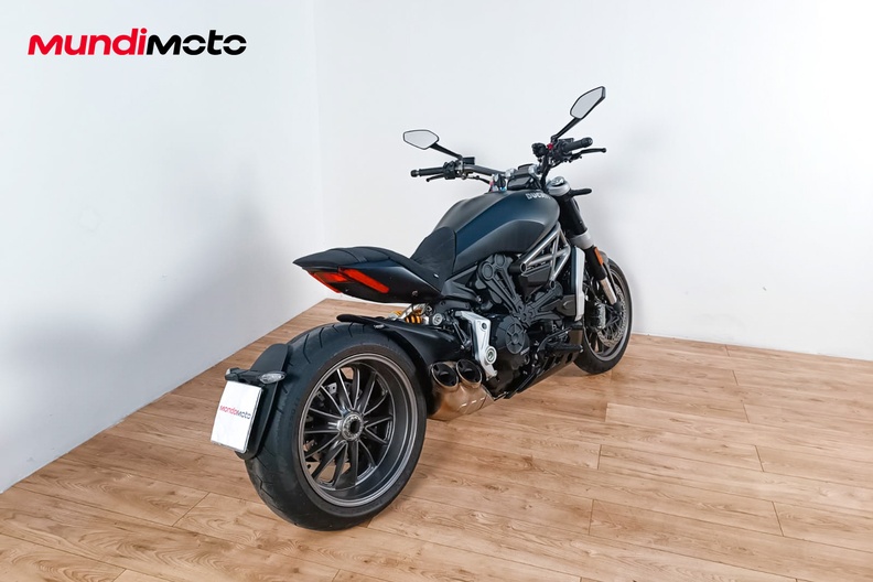 Motorbike image 2