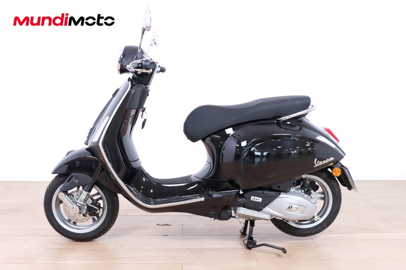 Motorbike image 5
