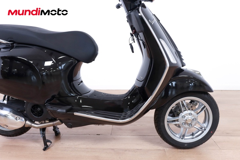 Motorbike image 4