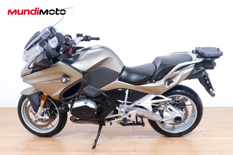Motorbike image 5