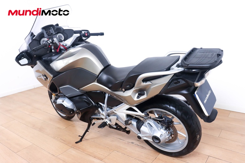 Motorbike image 6