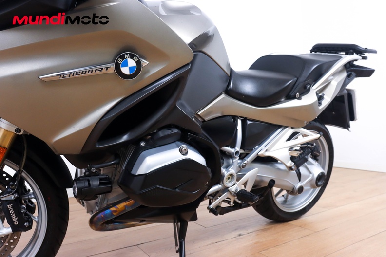 Motorbike image 8