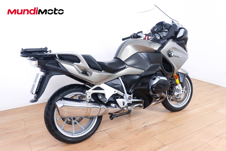 Motorbike image 2