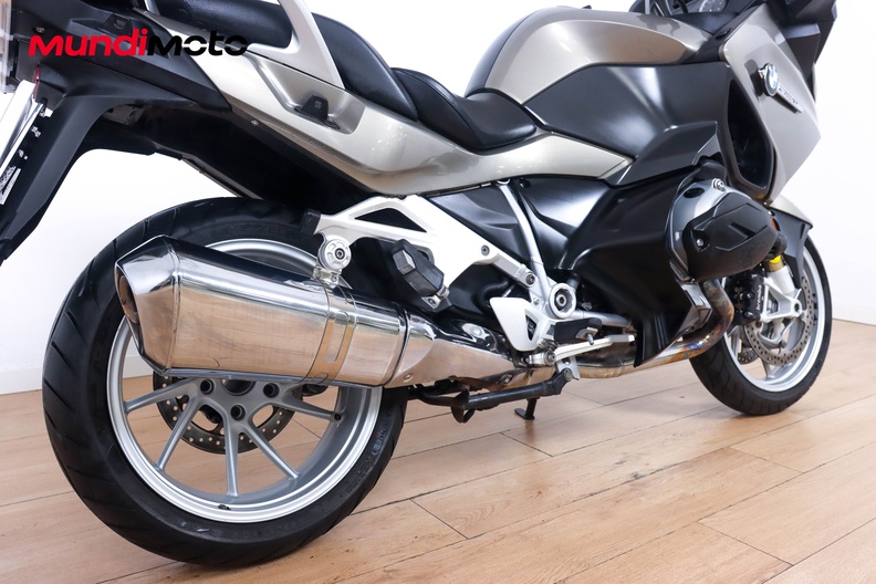 Motorbike image 3