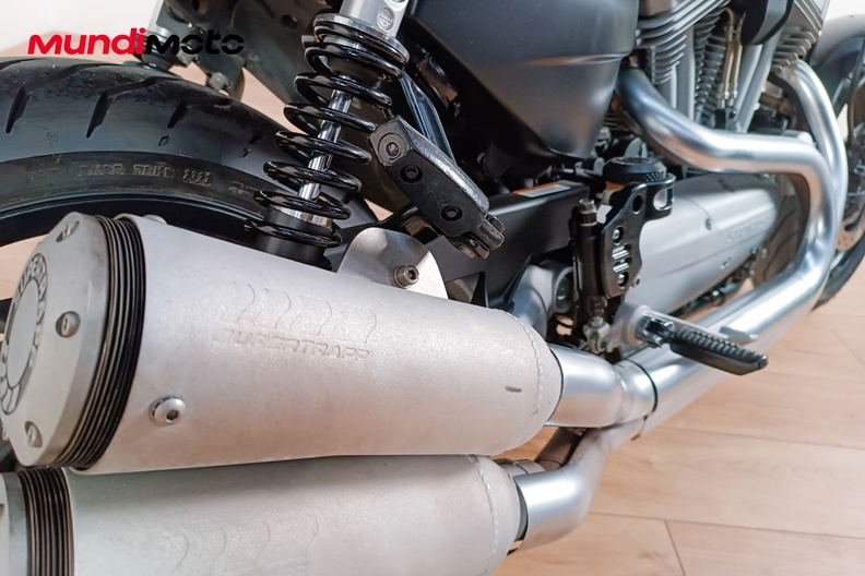 Motorbike image 3