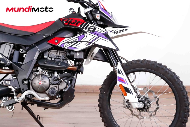 Motorbike image 12