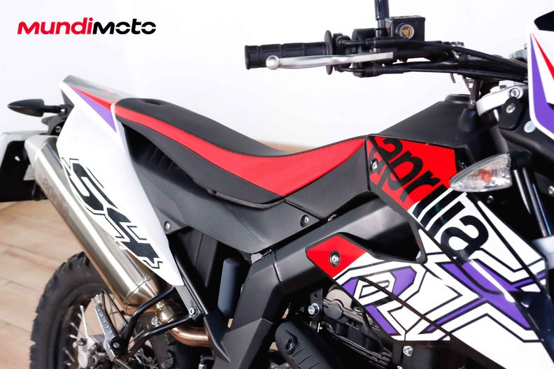 Motorbike image 13