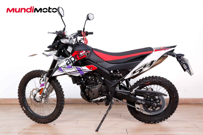 Motorbike image 5