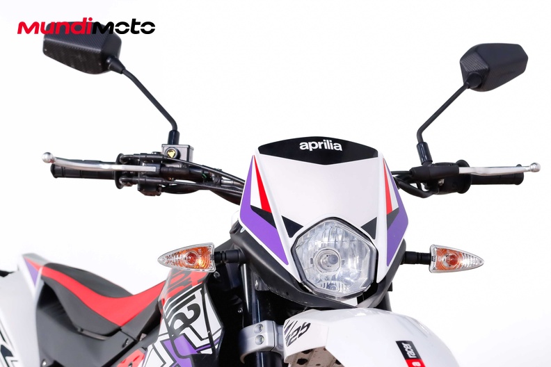 Motorbike image 4
