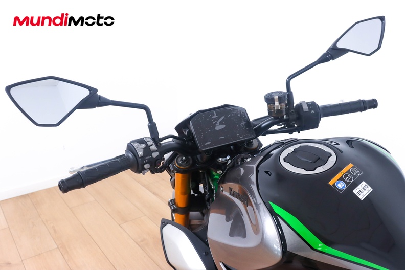 Motorbike image 10