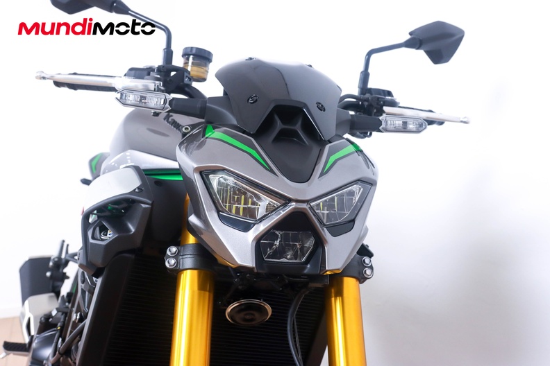Motorbike image 4