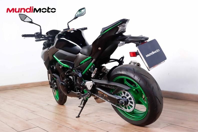Motorbike image 6