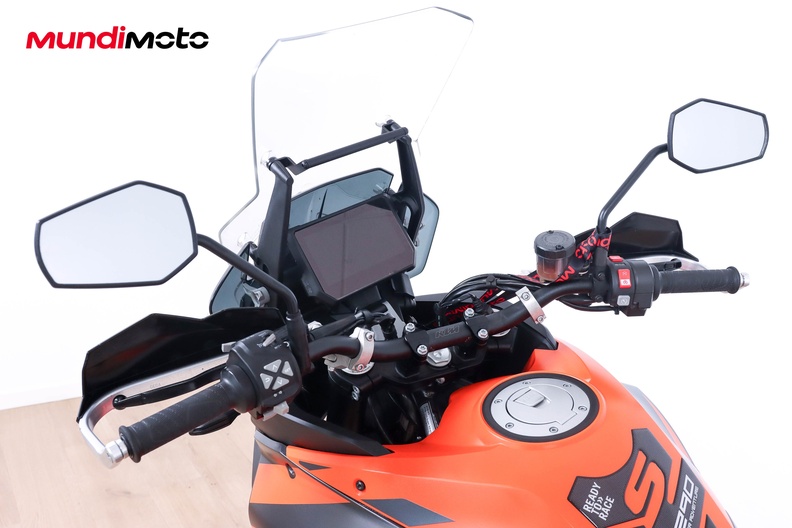 Motorbike image 10
