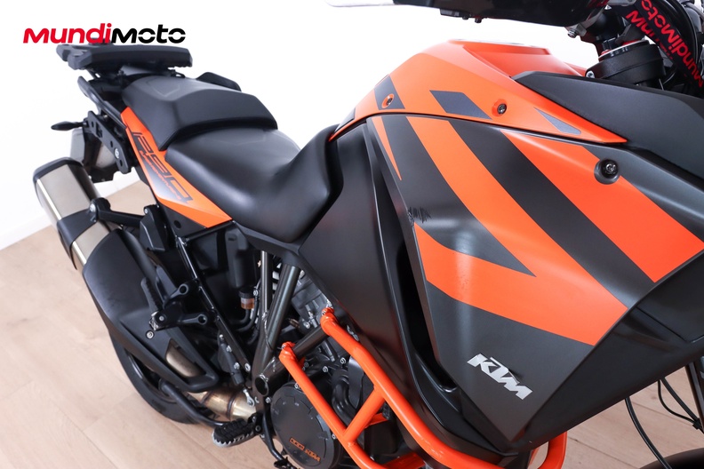 Motorbike image 12