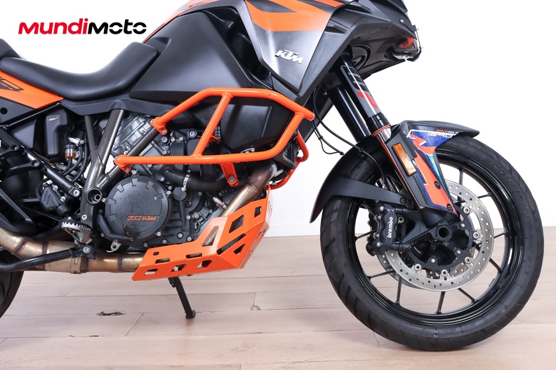 Motorbike image 13