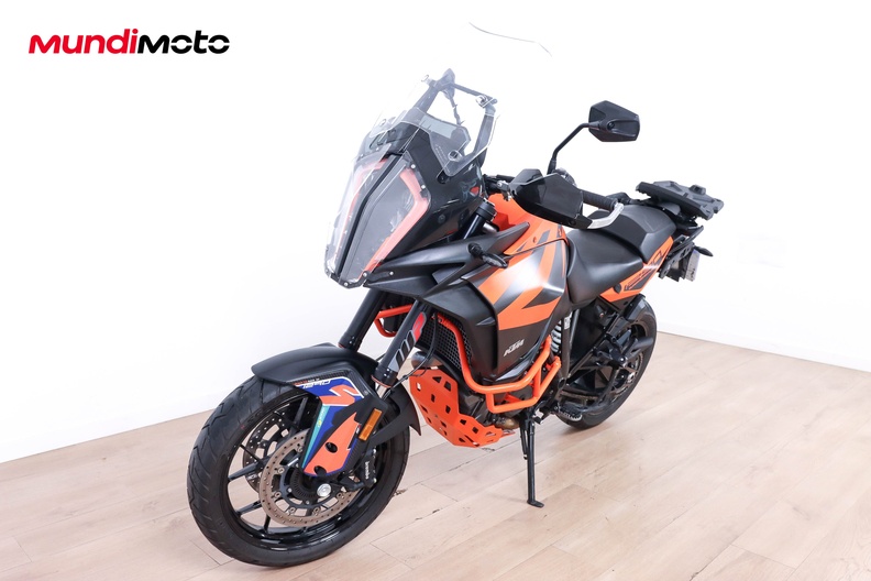 Motorbike image 6