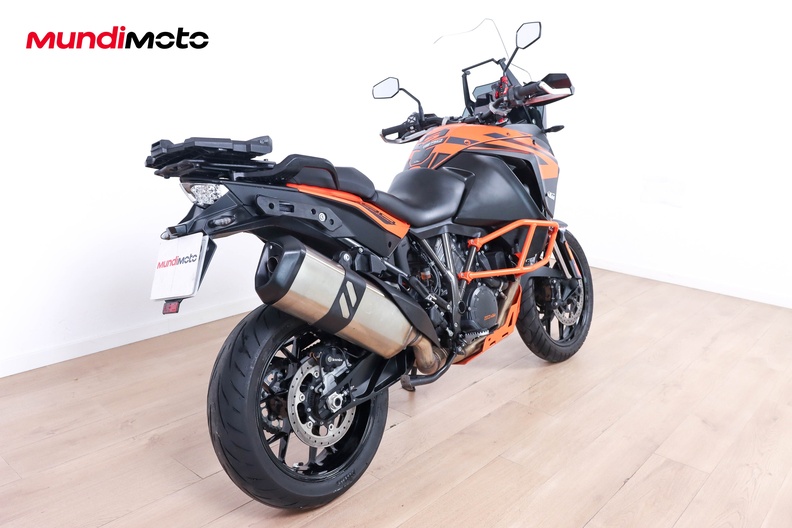 Motorbike image 2