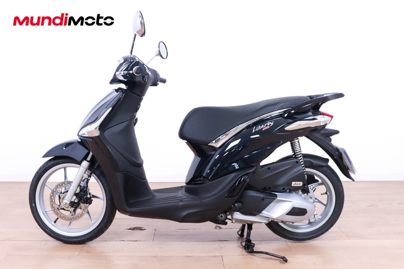 Motorbike image 5