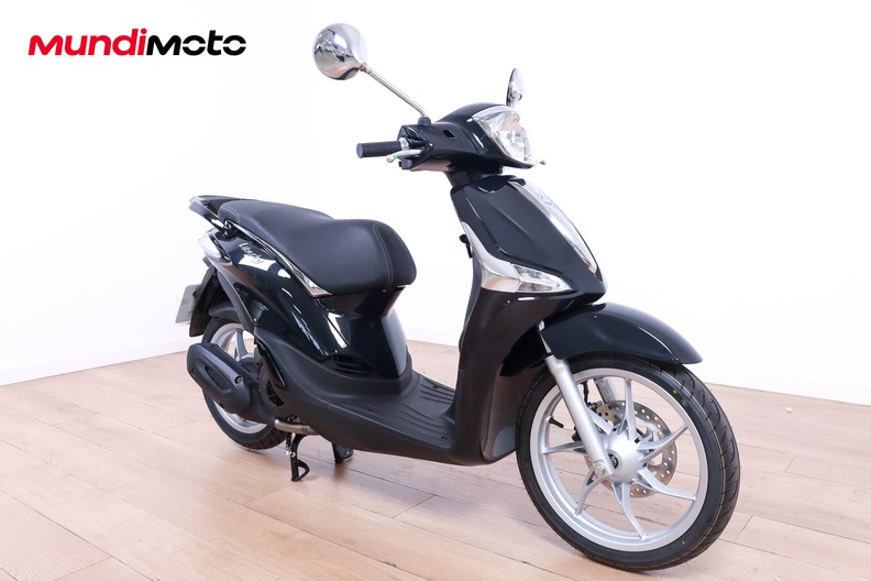 Motorbike image 1