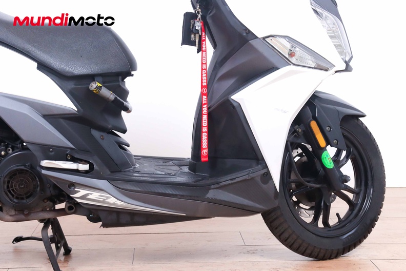 Motorbike image 12