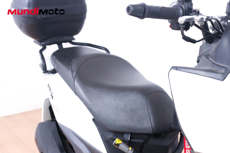 Motorbike image 13