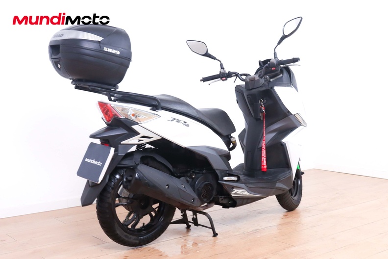 Motorbike image 2