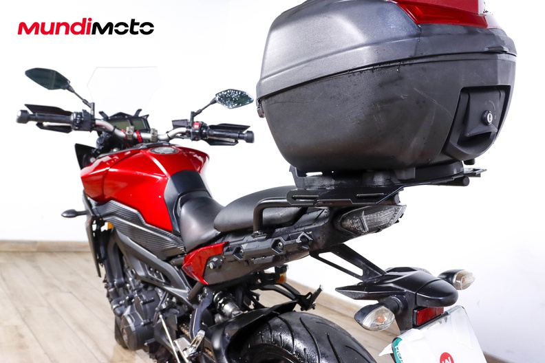 Motorbike image 9