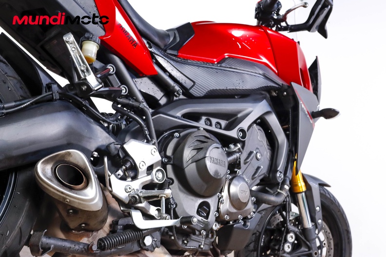 Motorbike image 3