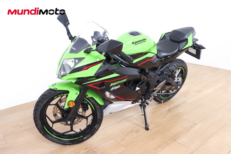 Motorbike image 7