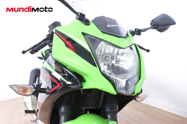 Motorbike image 4