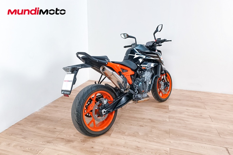 Motorbike image 2