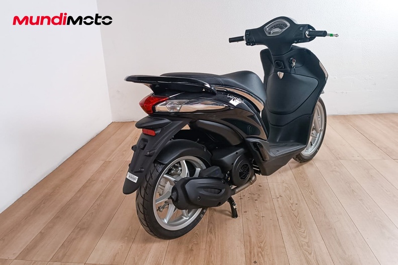 Motorbike image 2