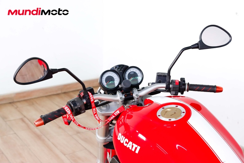 Motorbike image 10