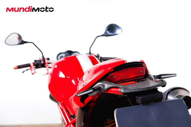 Motorbike image 9